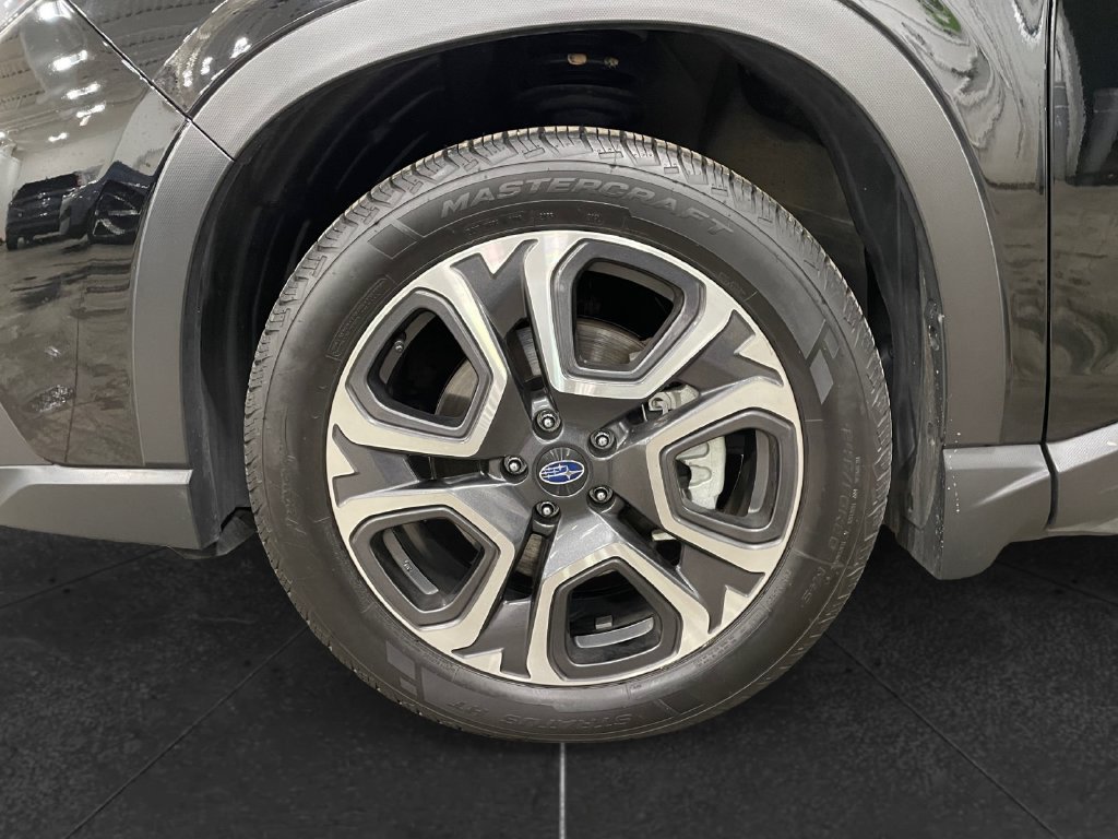Used 2024 Subaru Ascent Touring AWD/4WD image 14