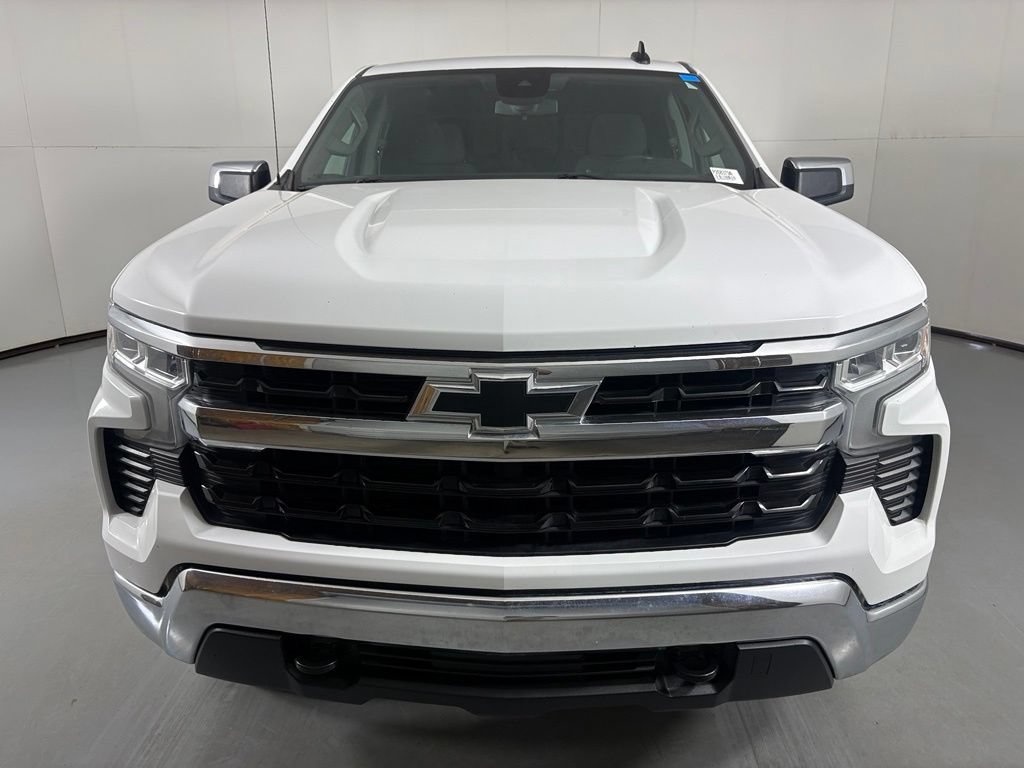 Certified 2022 Chevrolet Silverado 1500 LT AWD/4WD image 4