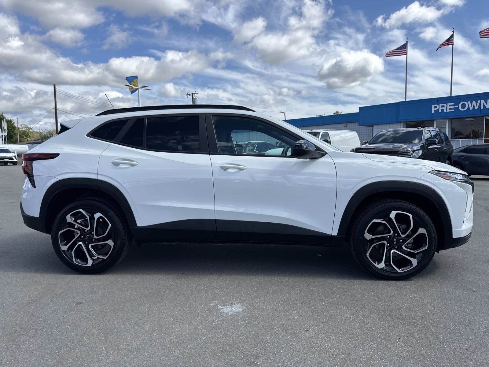 Used 2024 Chevrolet Trax RS w/ Driver Confidence Package image 4