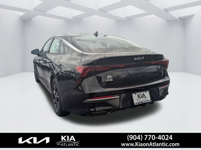 New 2027 Kia K5 LXS FWD image 5