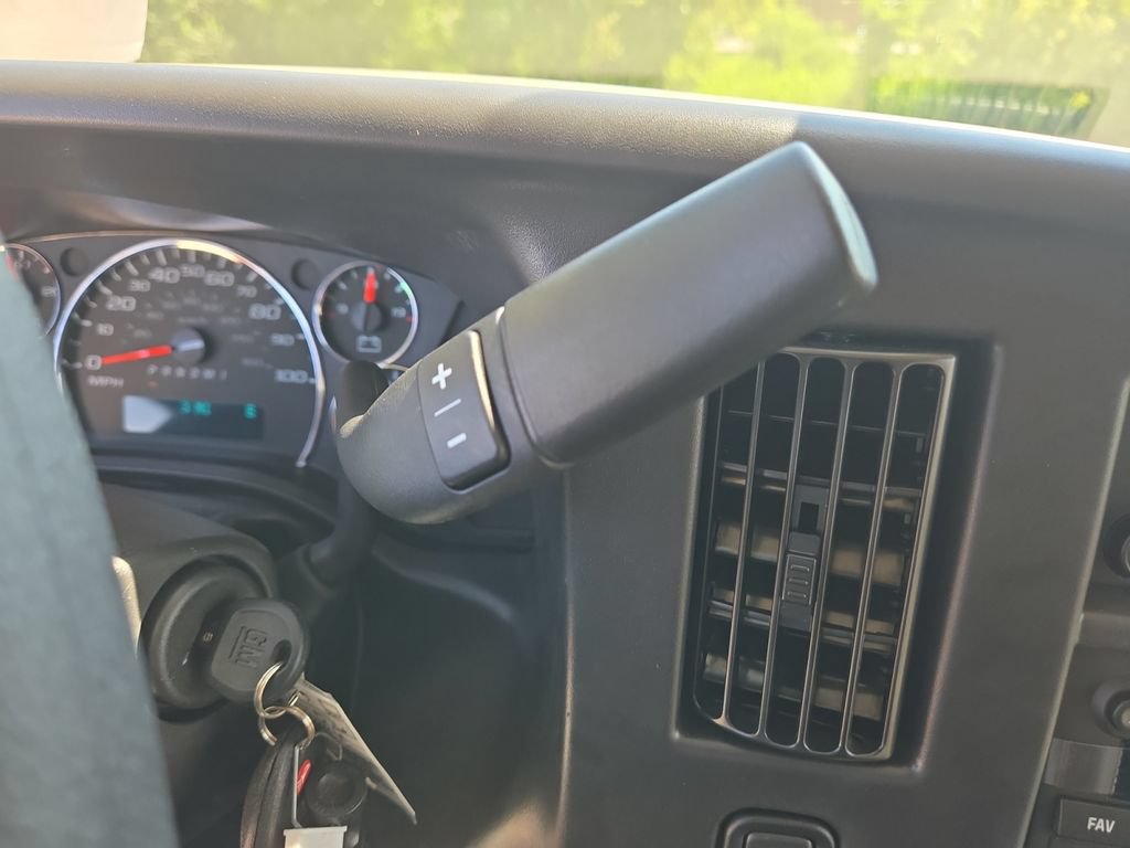 New 2026 GMC Savana 2500 w/ Driver Convenience Package RWD image 27