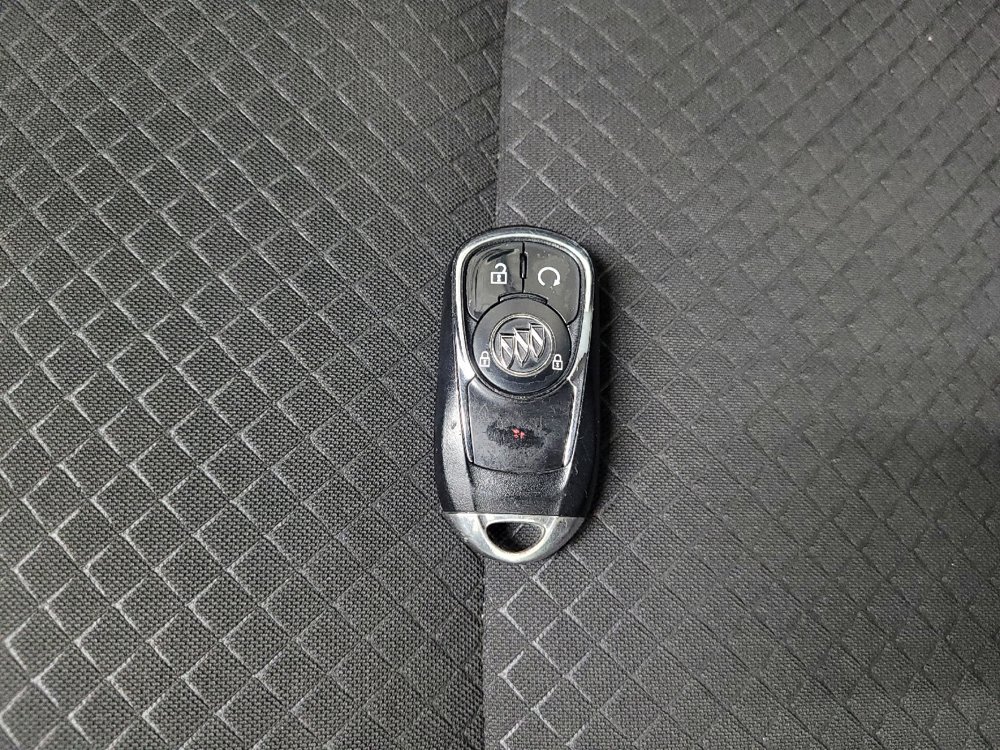 Used 2018 Buick Encore Preferred FWD image 32