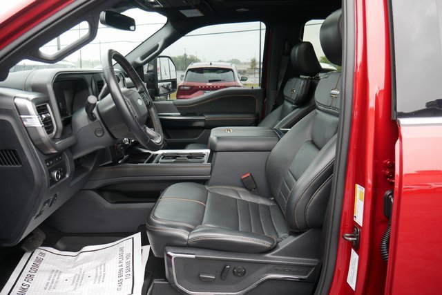 Used 2024 Ford F450 Platinum w/ FX4 Off-Road Package image 2