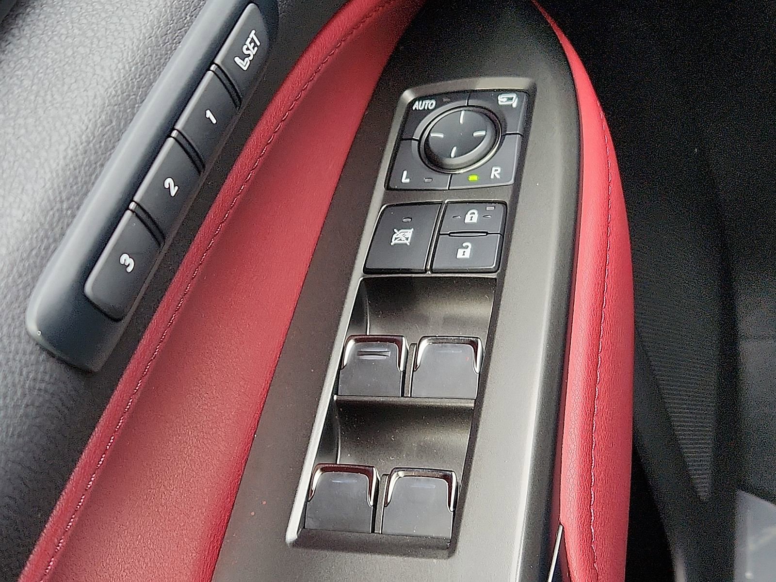 Used 2024 Lexus NX 350 350 Premium w/ Vision Package image 17