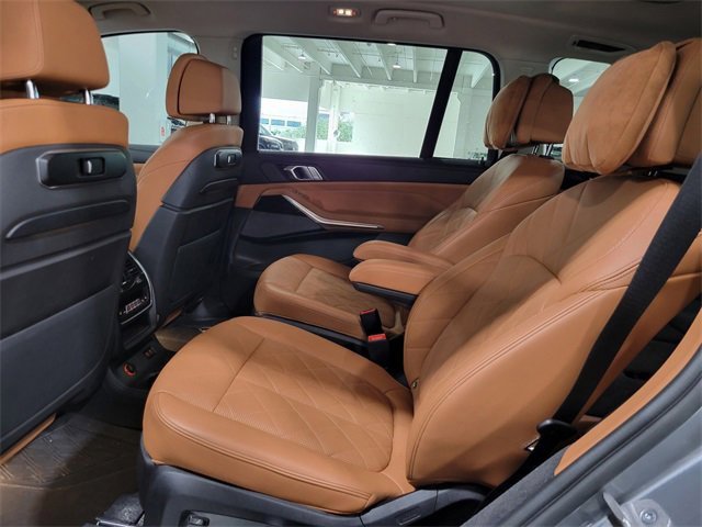 Certified 2023 BMW X7 xDrive40i w/ Executive Package image 31