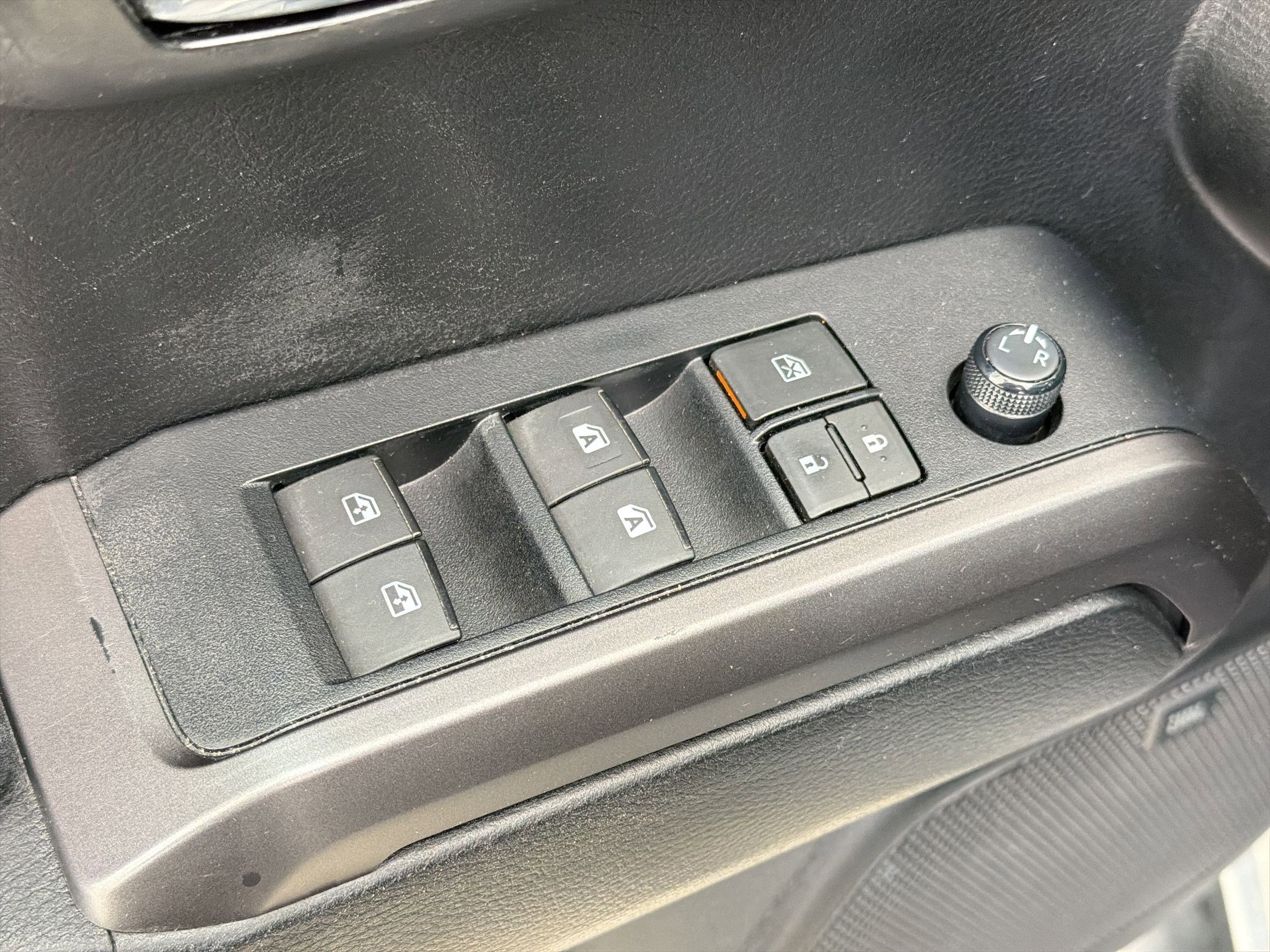 Used 2021 Toyota Tacoma TRD Sport w/ TRD Premium Sport Package image 12