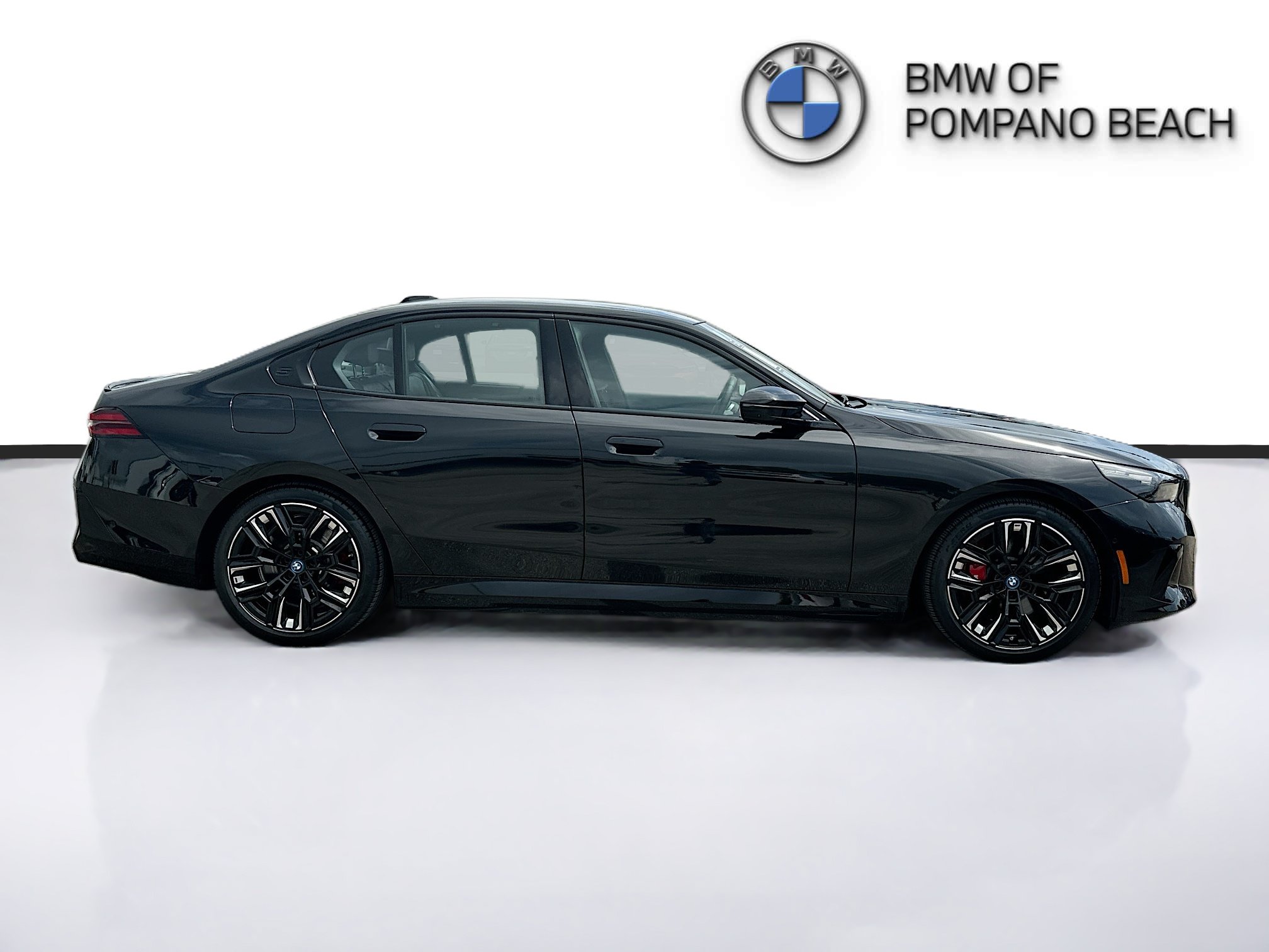 Used 2025 BMW i5 M60 w/ Executive Package AWD/4WD image 8