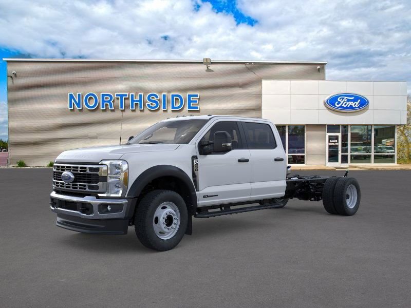 New 2025 Ford F450 XL image 2