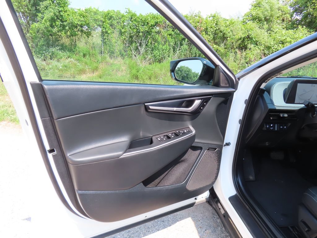 Certified 2023 Kia EV6 Wind w/ Wind Technology Package AWD/4WD image 30