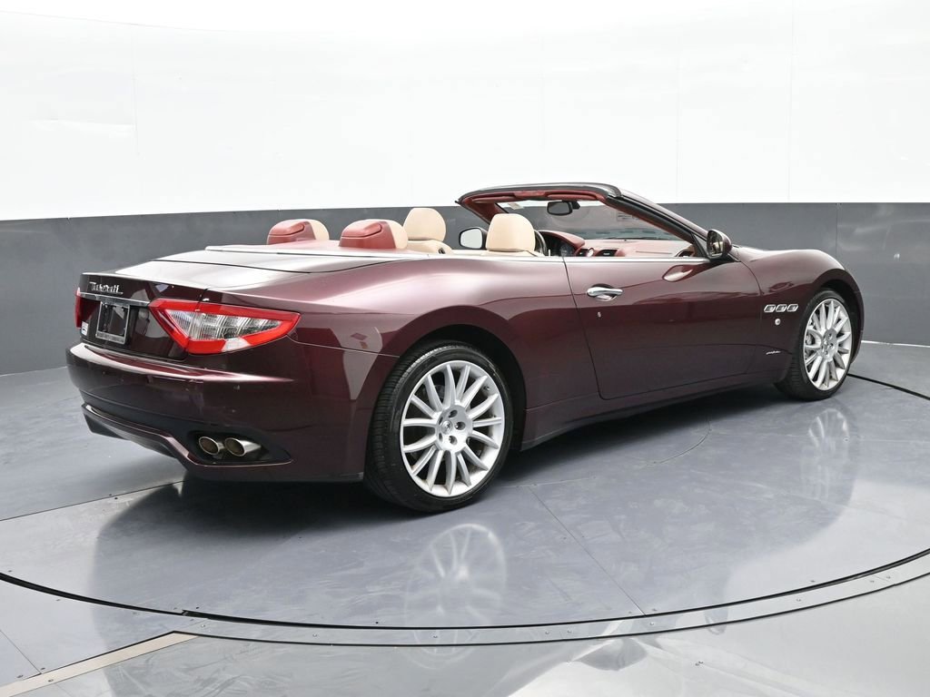 Used 2015 Maserati GranTurismo Convertible image 6