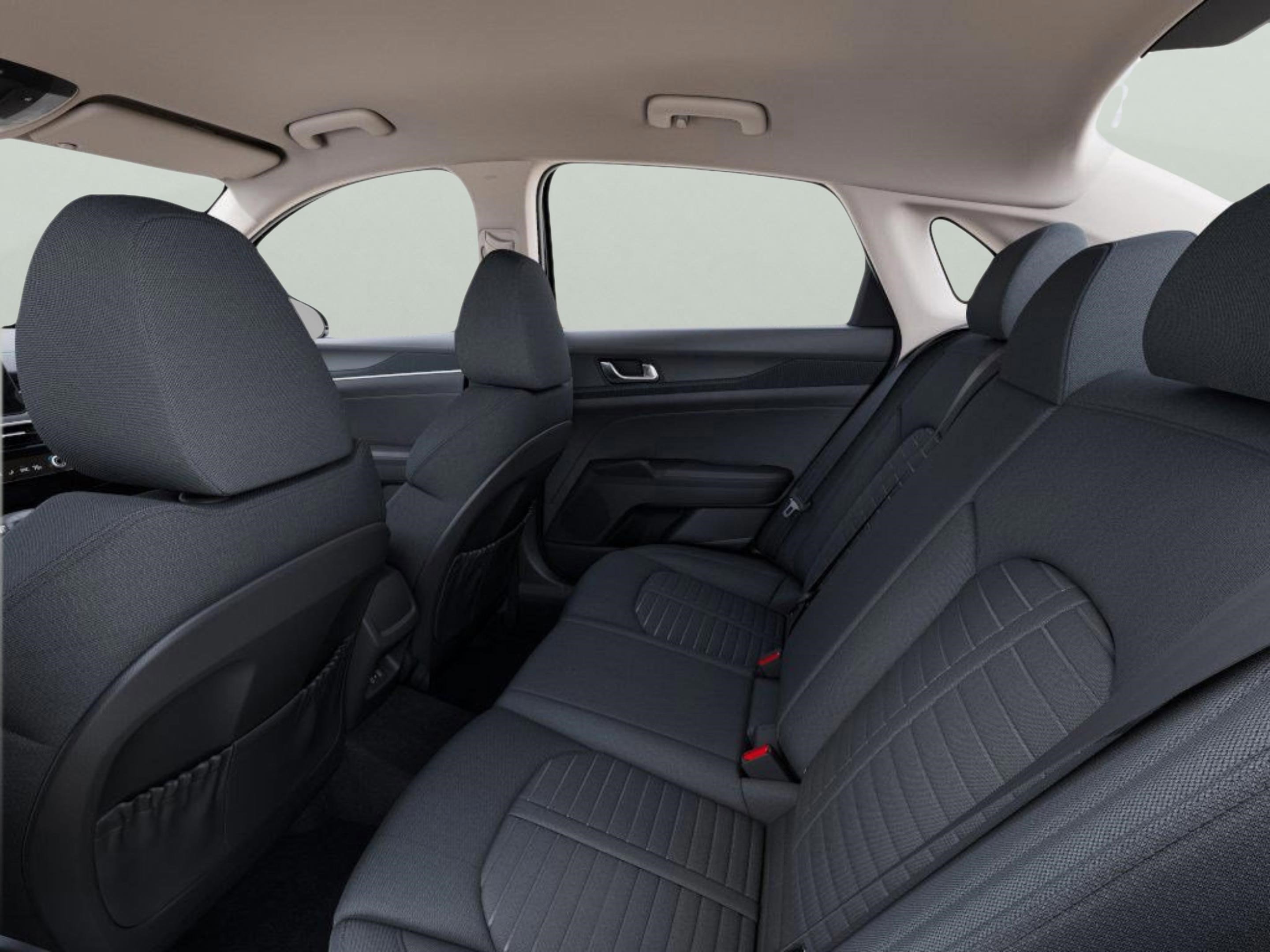 New 2026 Kia K5 LXS image 18