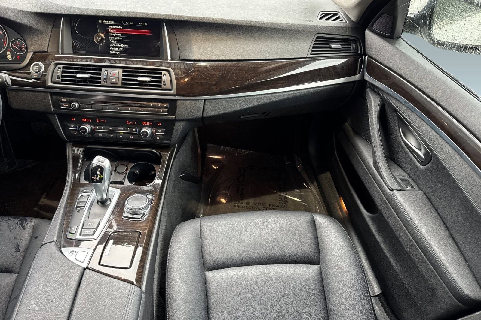 Used 2015 BMW 528i Sedan image 29