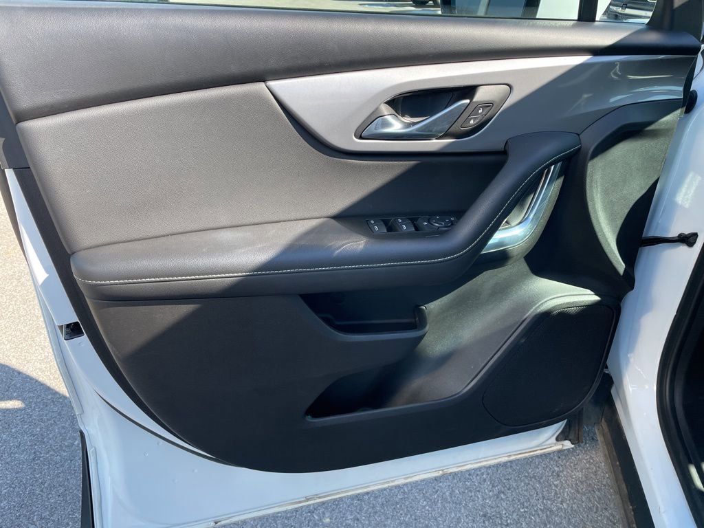 Used 2024 Chevrolet Blazer LT image 5