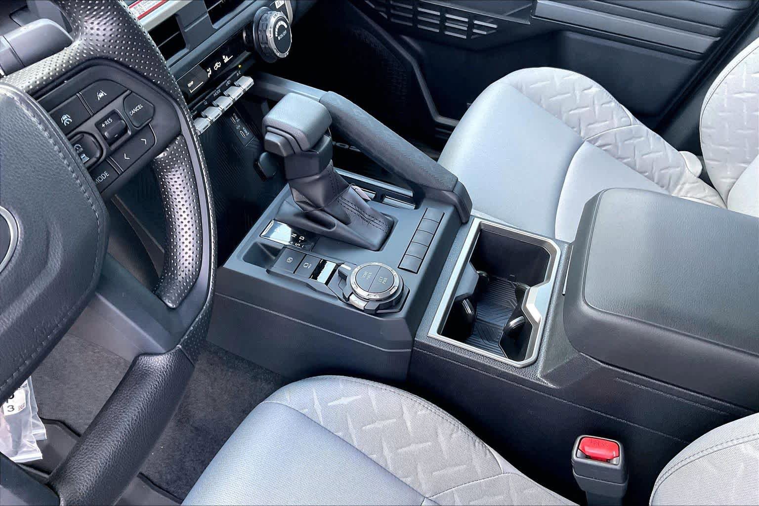 New 2026 Toyota Tacoma SR5 image 7