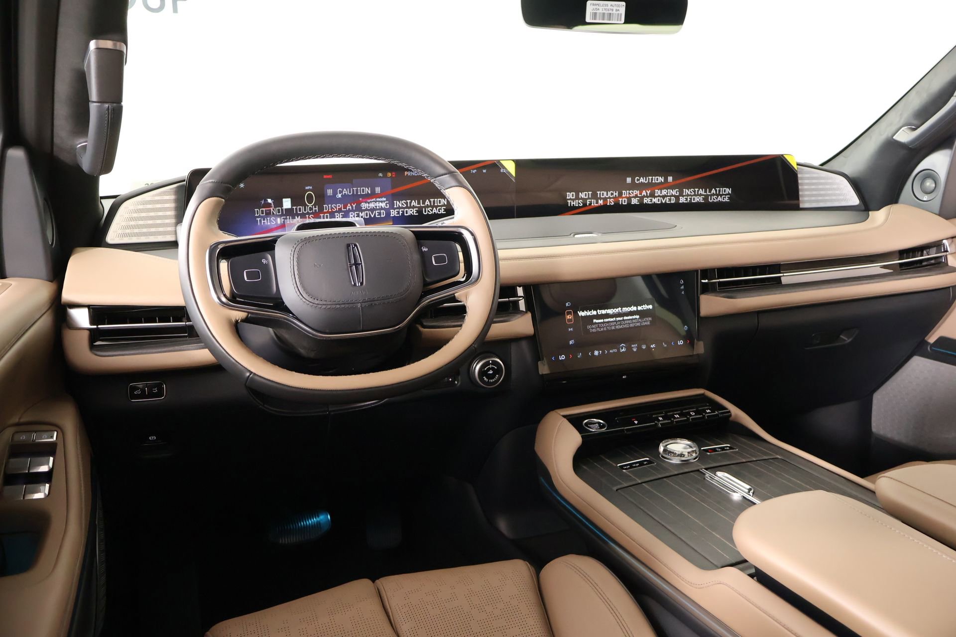 New 2026 Lincoln Navigator Black Label AWD/4WD image 2