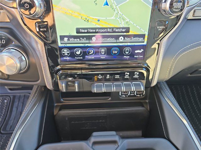 Used 2020 RAM 1500 Limited AWD/4WD image 30