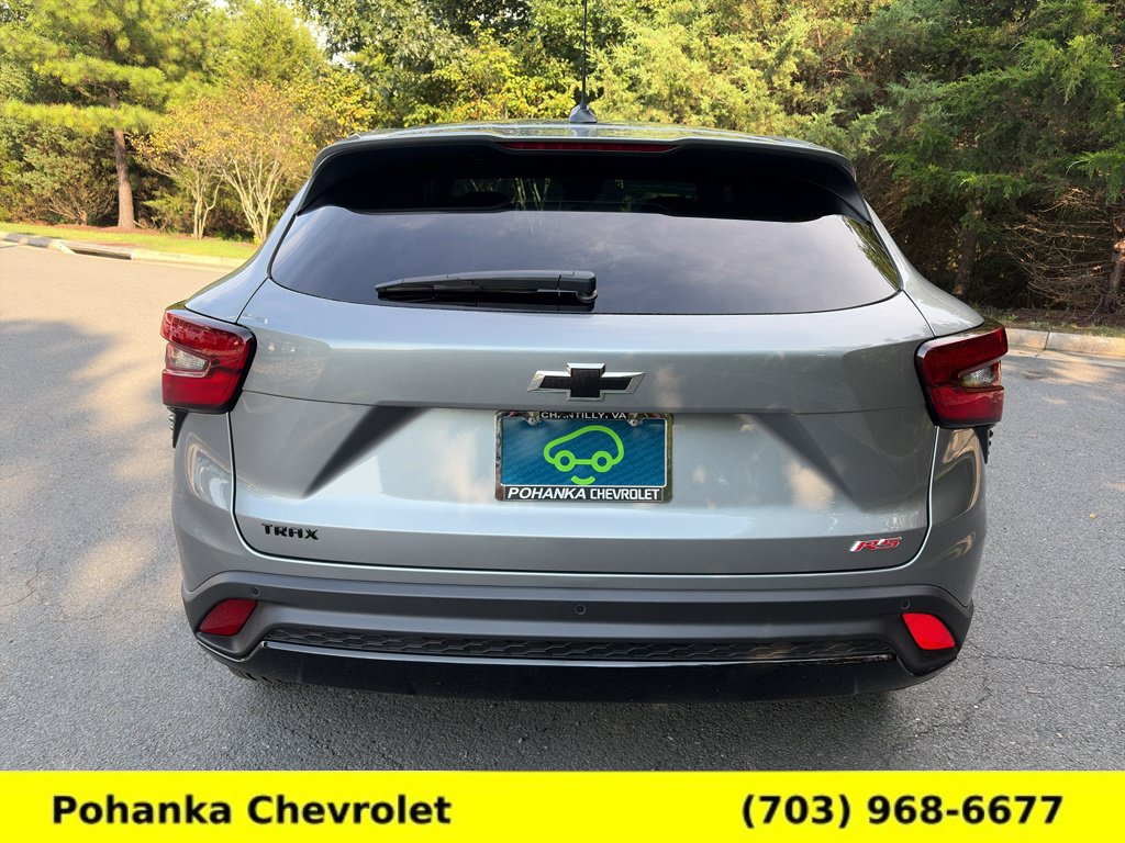 Certified 2026 Chevrolet Trax RS w/ Sunroof Package FWD image 6