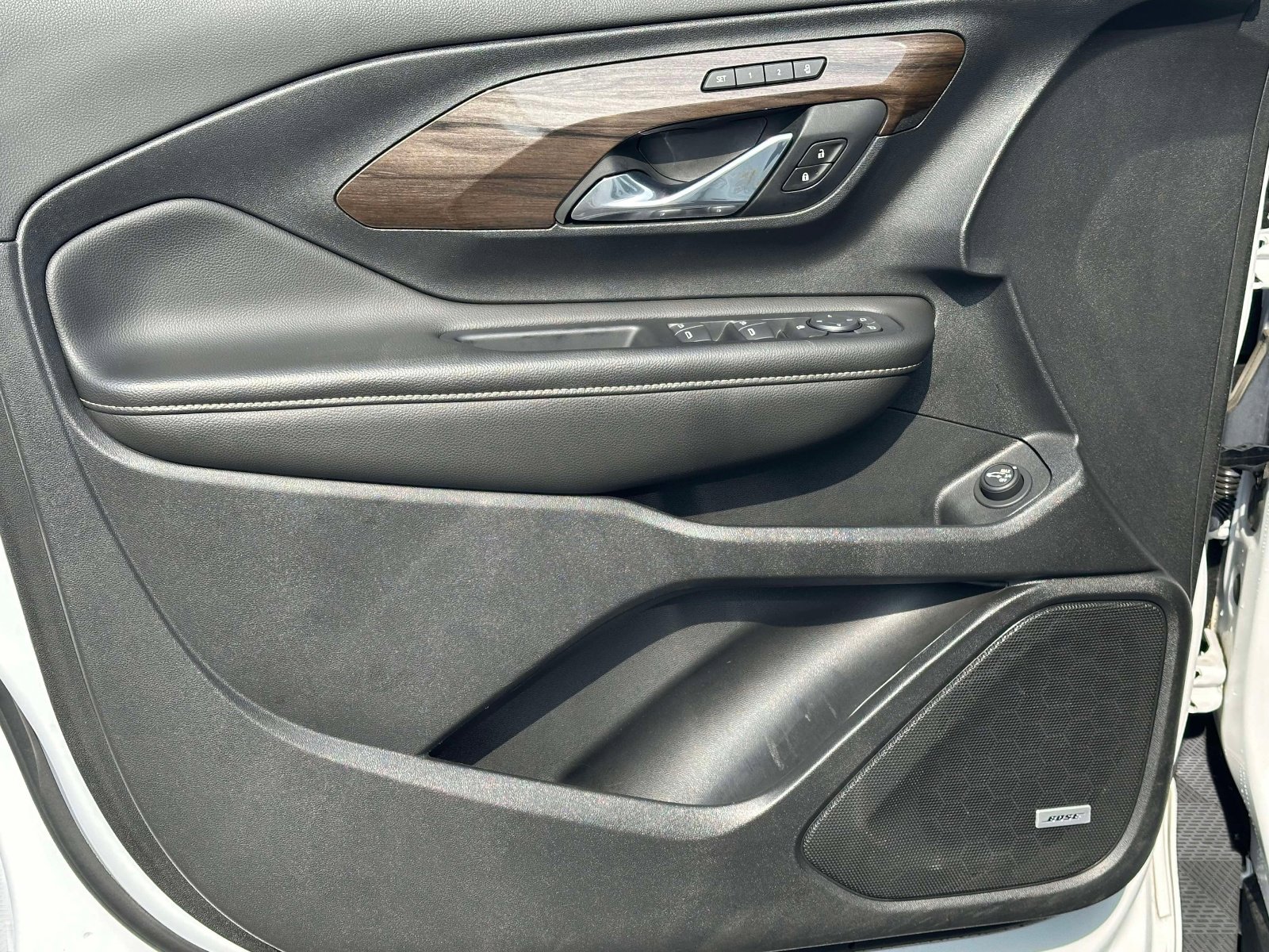 Used 2020 GMC Terrain Denali image 23