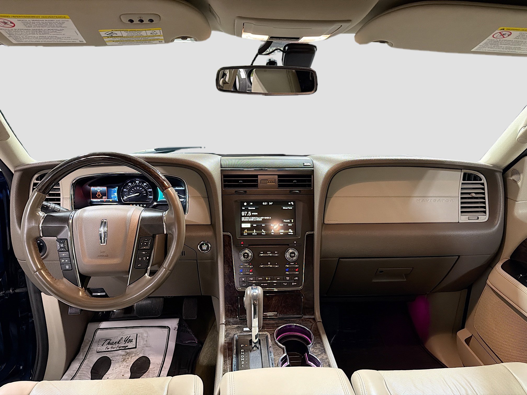 Used 2017 Lincoln Navigator Select image 7