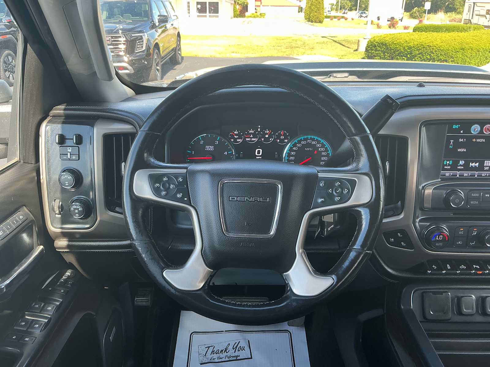 Used 2018 GMC Sierra 2500 Denali w/ Duramax Plus Package AWD/4WD image 8
