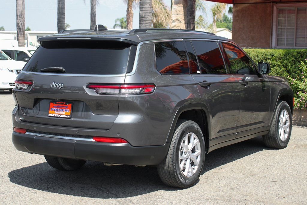 Used 2021 Jeep Grand Cherokee L Limited AWD/4WD image 11