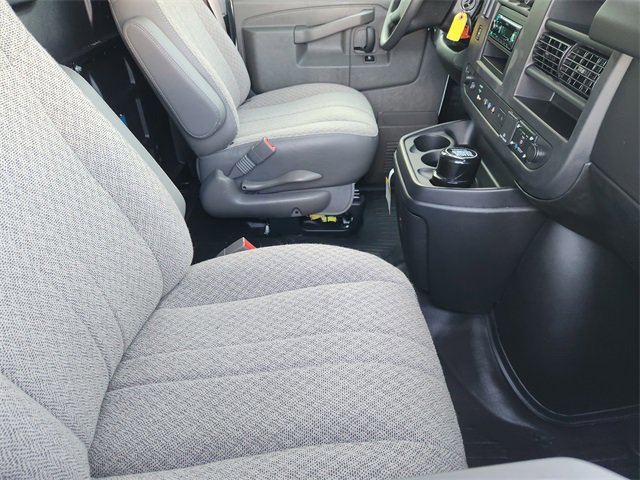Used 2024 Chevrolet Express 3500 Extended w/ Driver Convenience Package RWD image 18