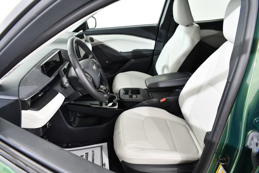 Used 2025 Ford Mustang Mach-E Premium AWD/4WD image 6