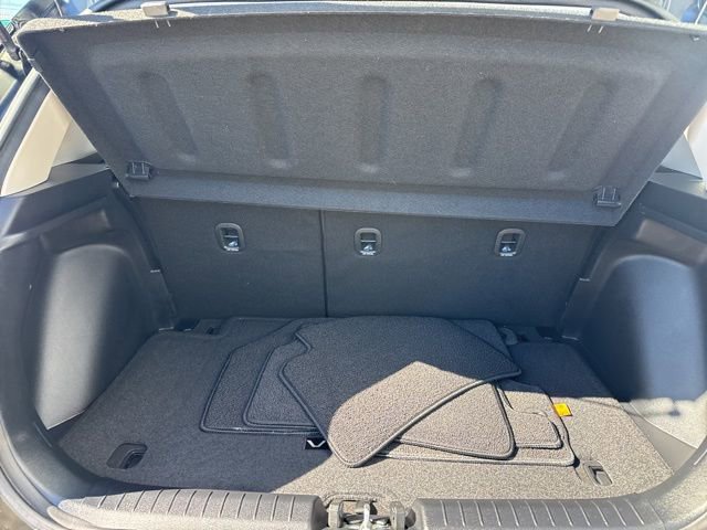 Certified 2026 Hyundai Venue SEL image 48