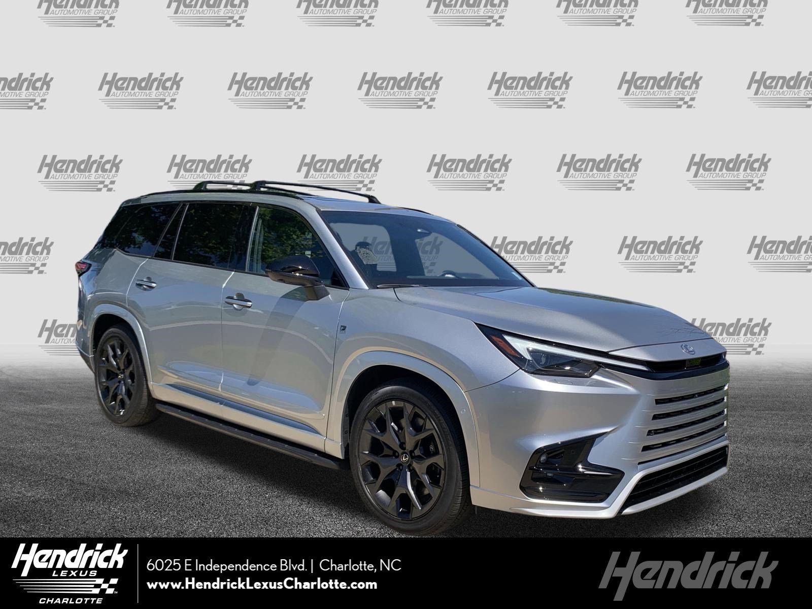 Used 2025 Lexus TX 500h AWD w/ Technology Package image 1