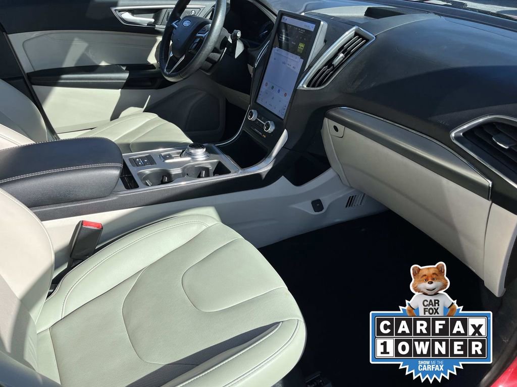 Used 2022 Ford Edge Titanium w/ Equipment Group 301A image 23