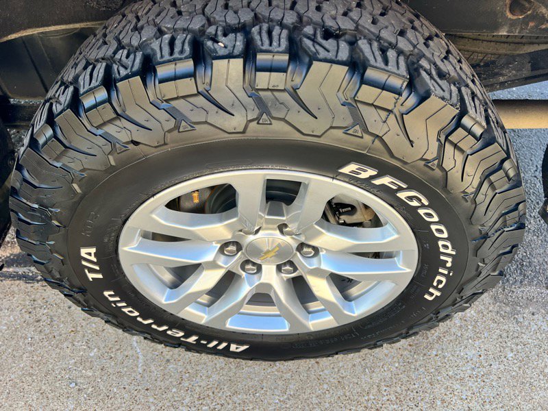 Used 2020 Chevrolet Silverado 1500 LT w/ All-Star Edition image 21