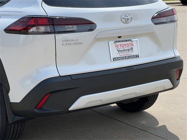 New 2026 Toyota Corolla Cross L image 6