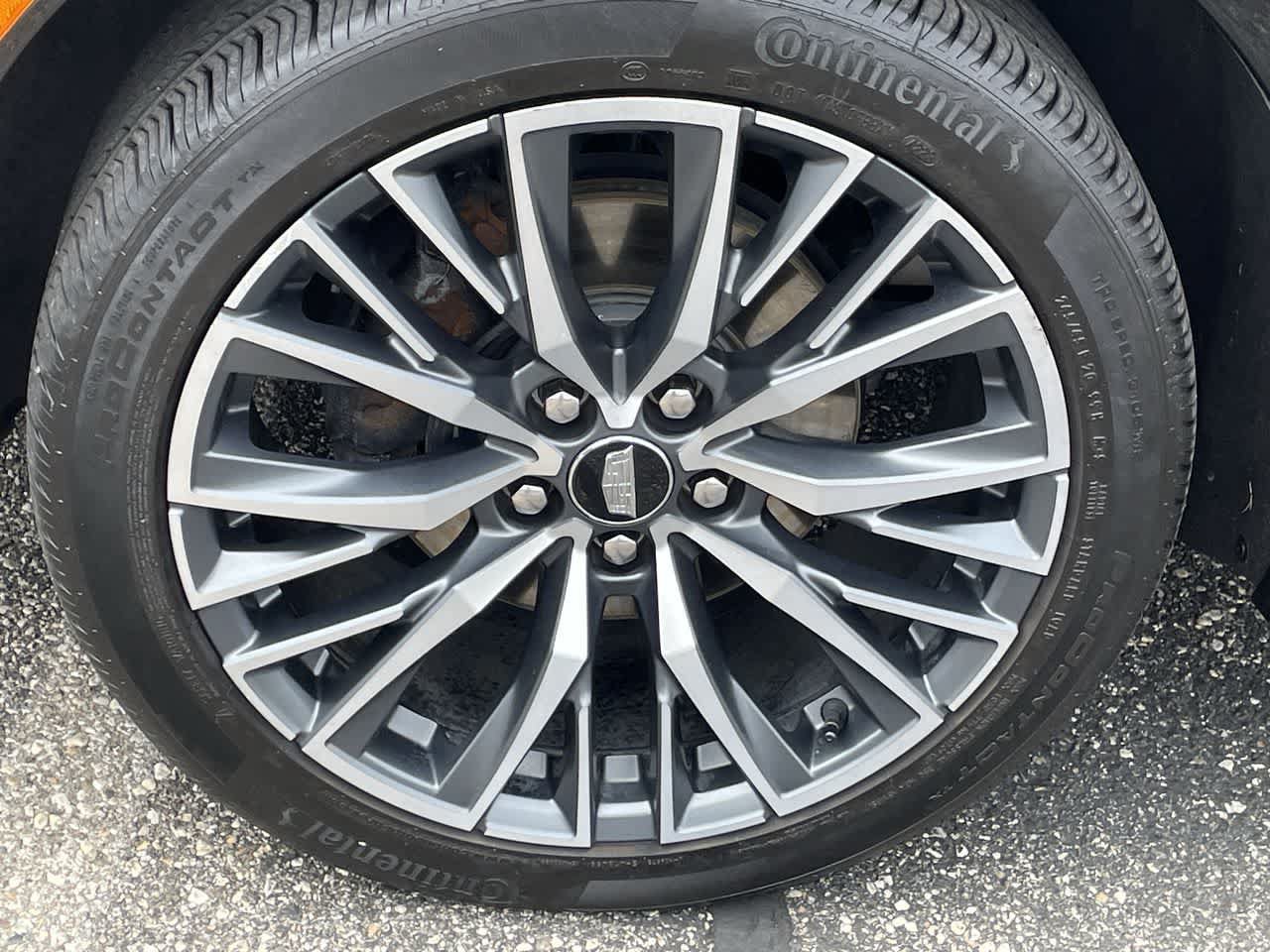 Certified 2024 Cadillac XT4 Sport w/ Cold Weather Package AWD/4WD image 40