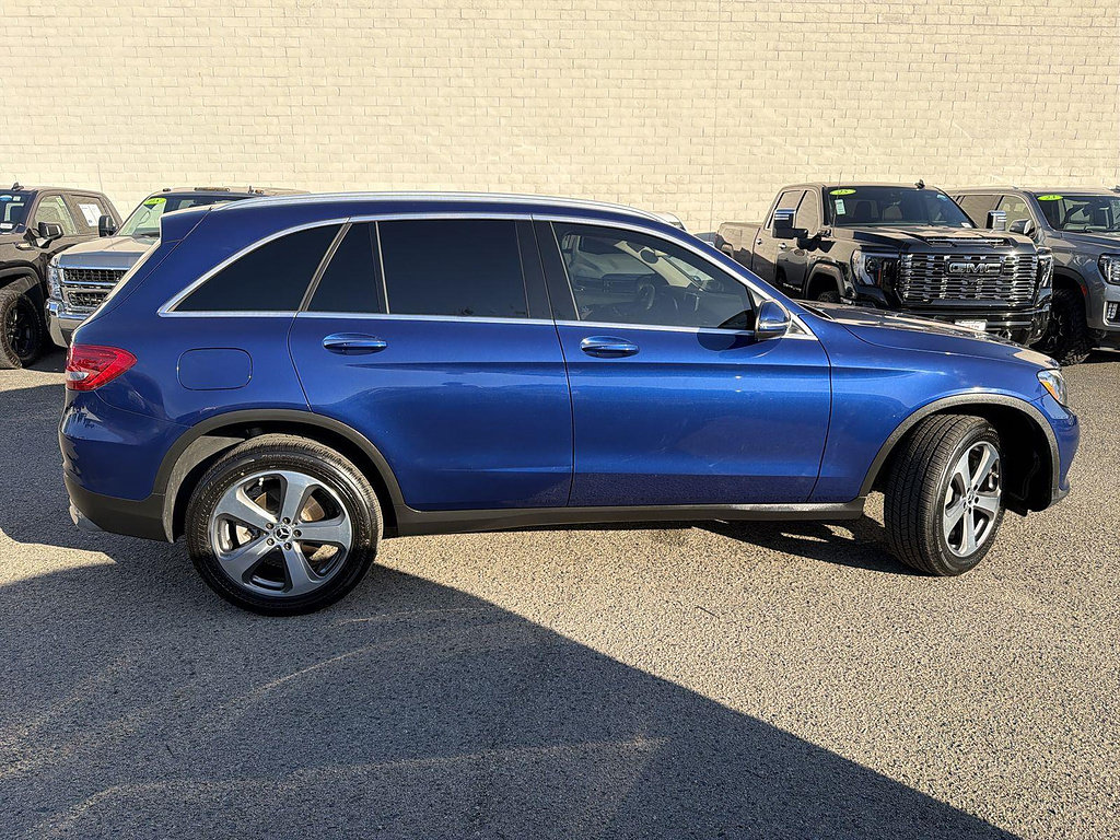 Used 2018 Mercedes-Benz GLC 300 image 4
