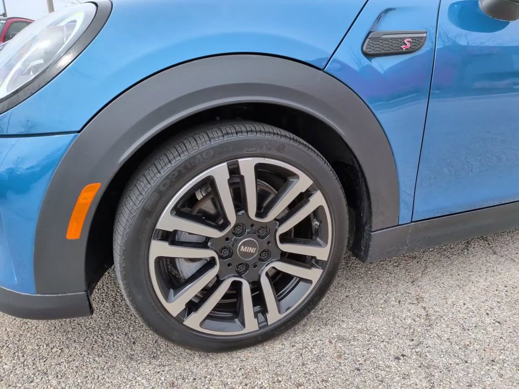 Used 2023 MINI Cooper S w/ Signature Upholstery Package image 17