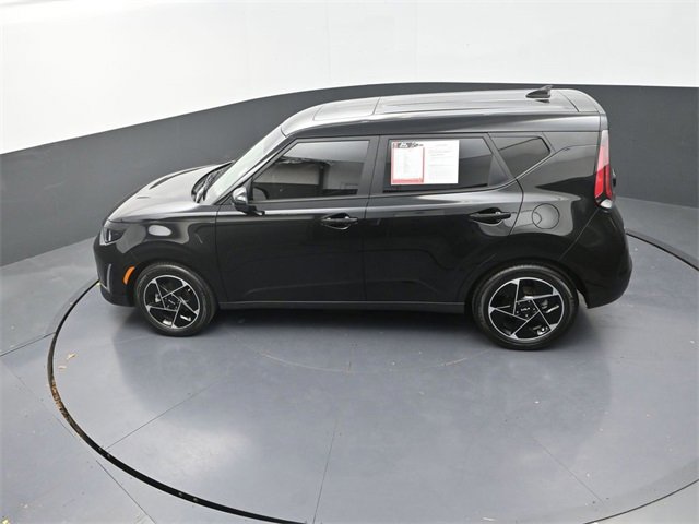 Used 2025 Kia Soul EX image 22