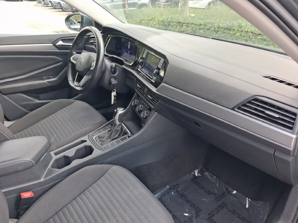 Certified 2024 Volkswagen Jetta S FWD image 23