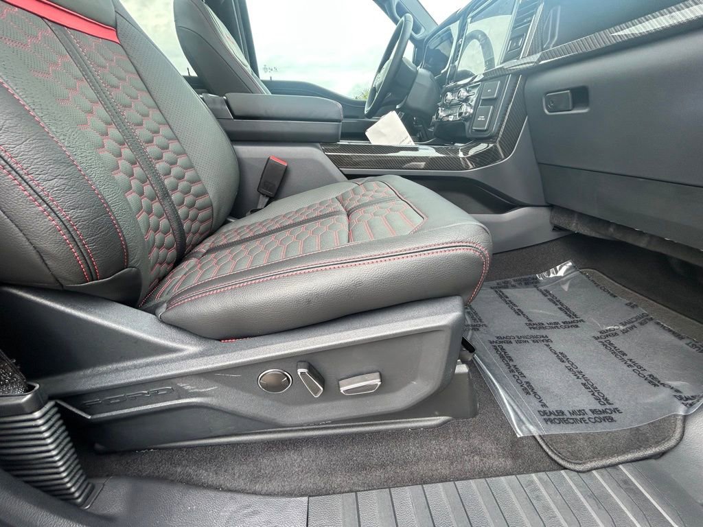 New 2025 Ford F150 Lariat w/ Equipment Group 502A High AWD/4WD image 28