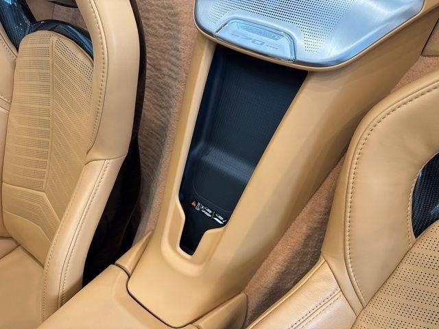 Used 2023 Chevrolet Corvette Stingray Premium Conv w/ Z51 Performance Package image 28