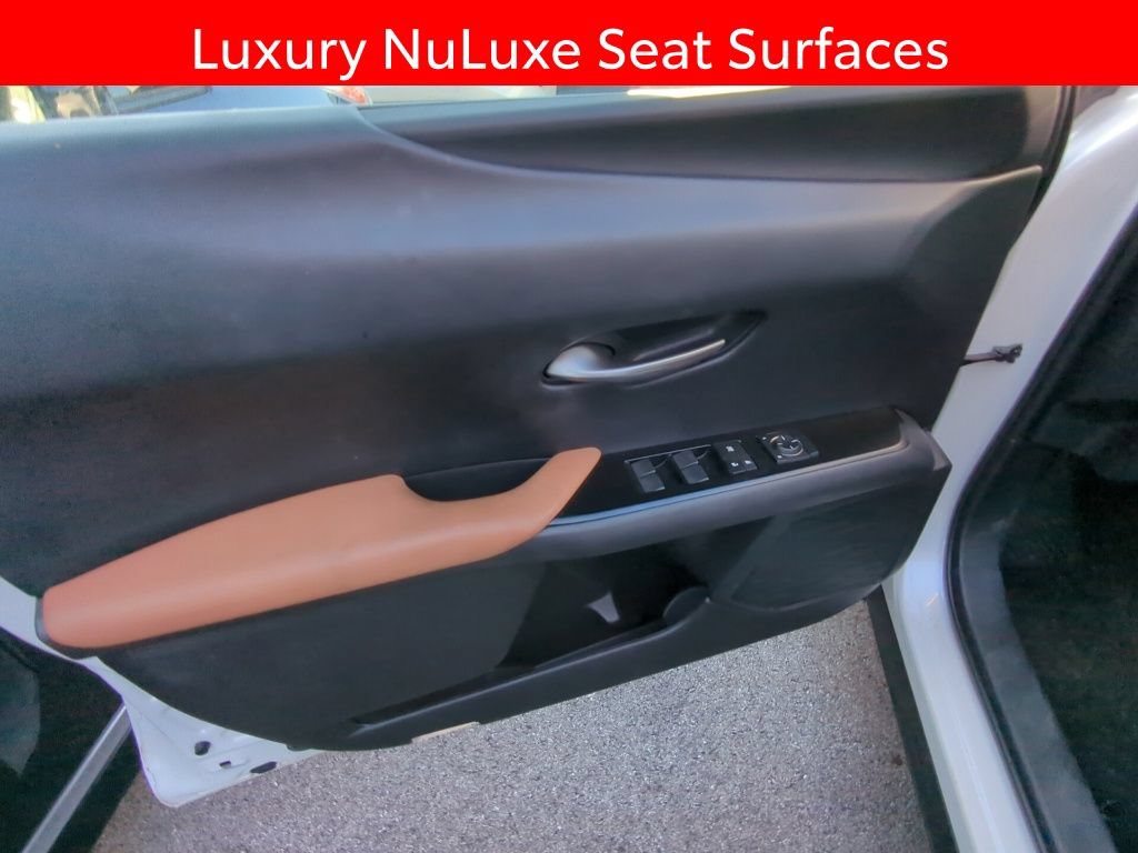 Used 2019 Lexus UX 250h AWD/4WD image 9