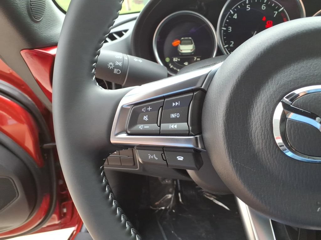 New 2026 MAZDA MX-5 Miata Club w/ Brembo/BBS/Recaro Package RWD image 19