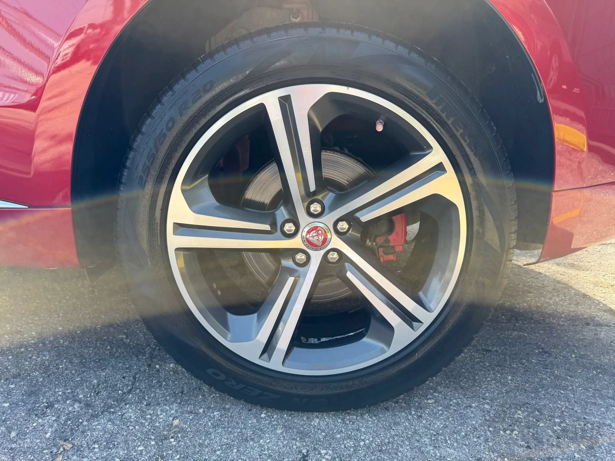 Used 2018 Jaguar F-PACE S AWD/4WD image 20