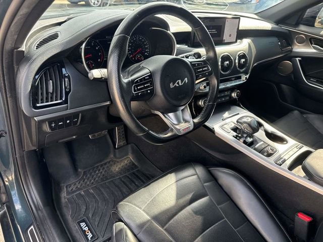 Used 2022 Kia Stinger GT2 image 21