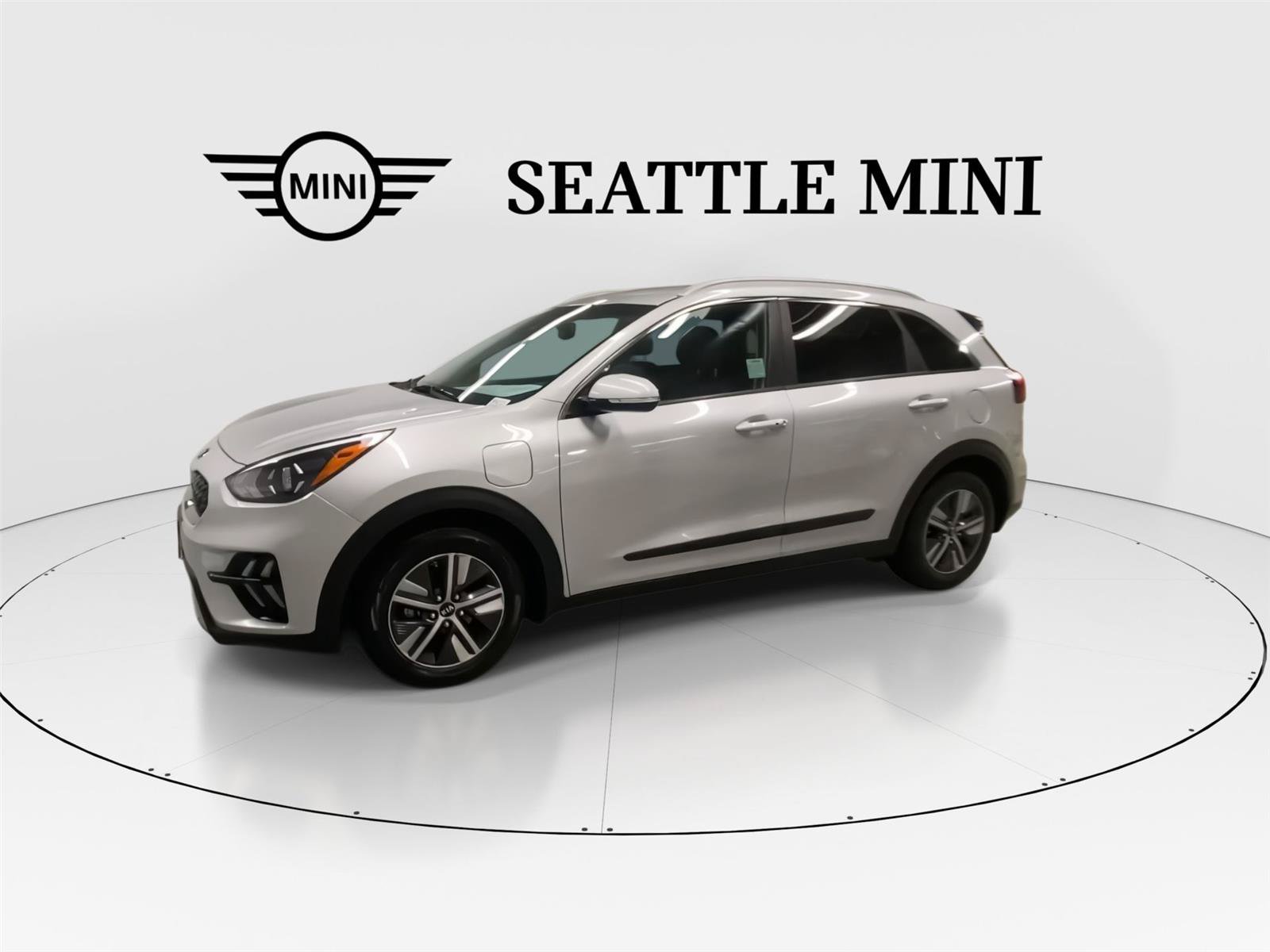 Used 2020 Kia Niro EX FWD image 5