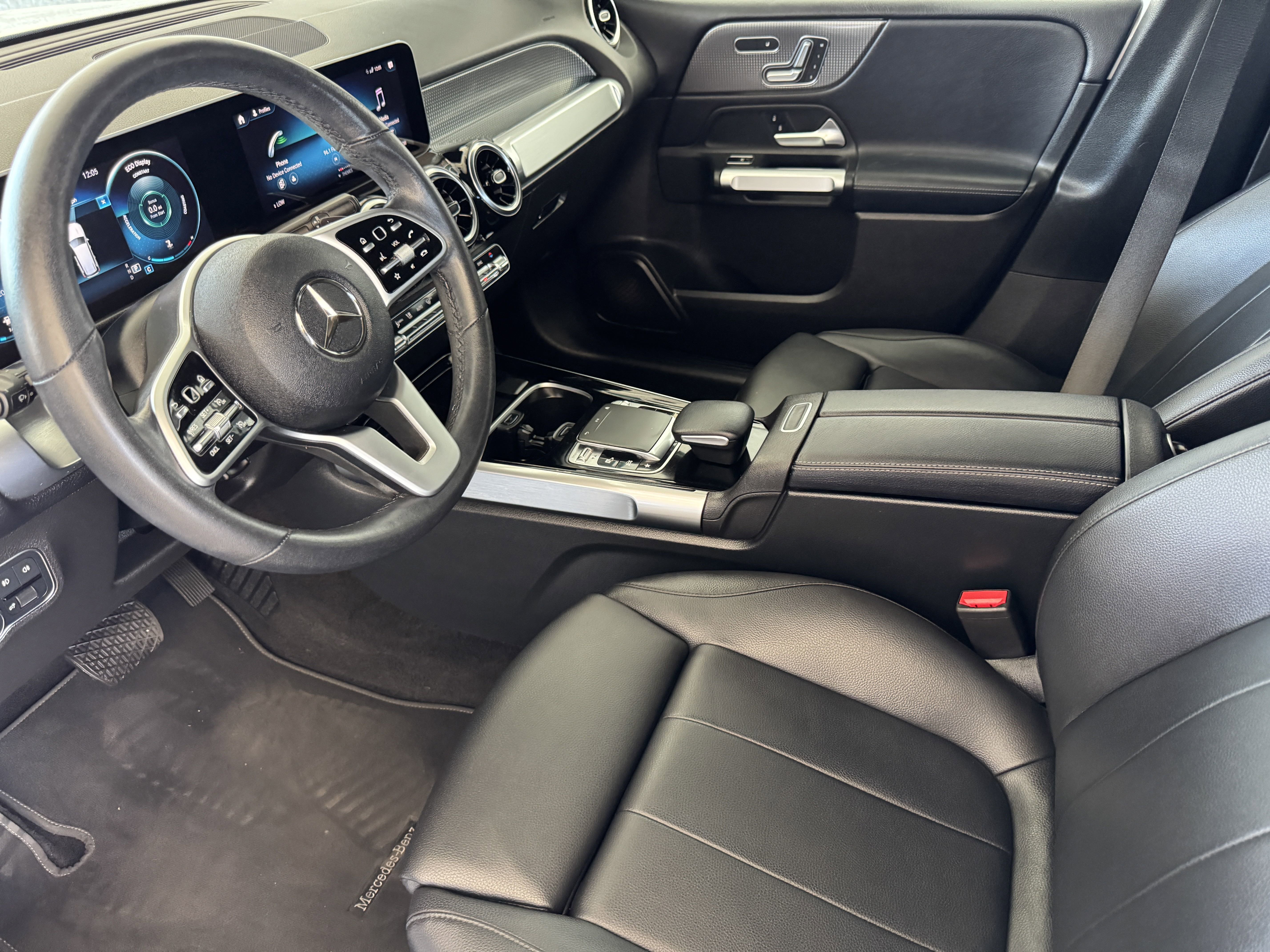 Used 2020 Mercedes-Benz GLB 250 4MATIC image 8