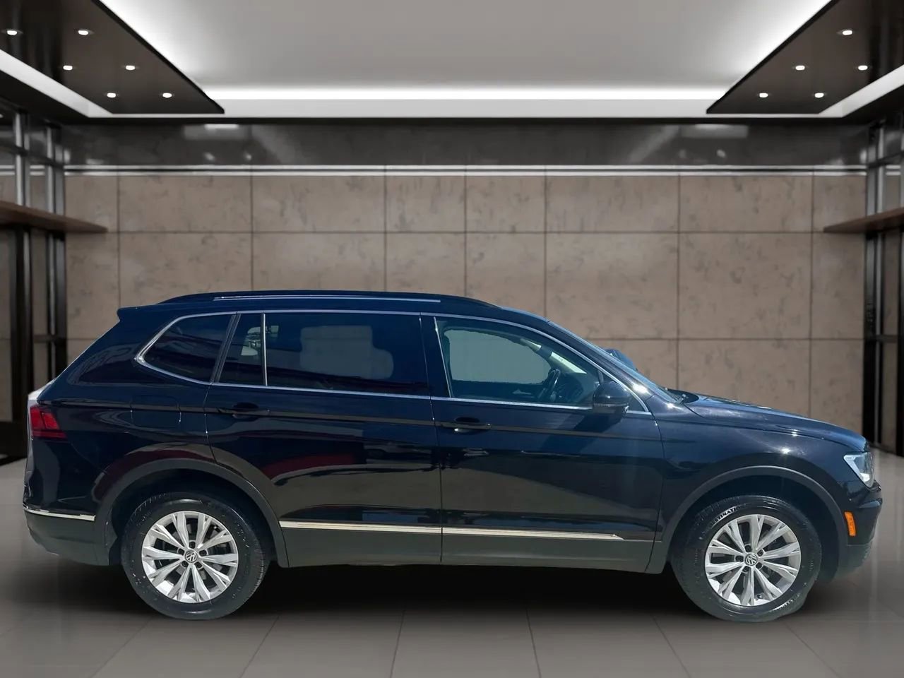 Used 2018 Volkswagen Tiguan SE image 7