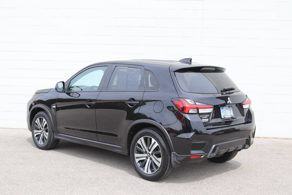 Used 2023 Mitsubishi Outlander Sport SE AWD/4WD image 7