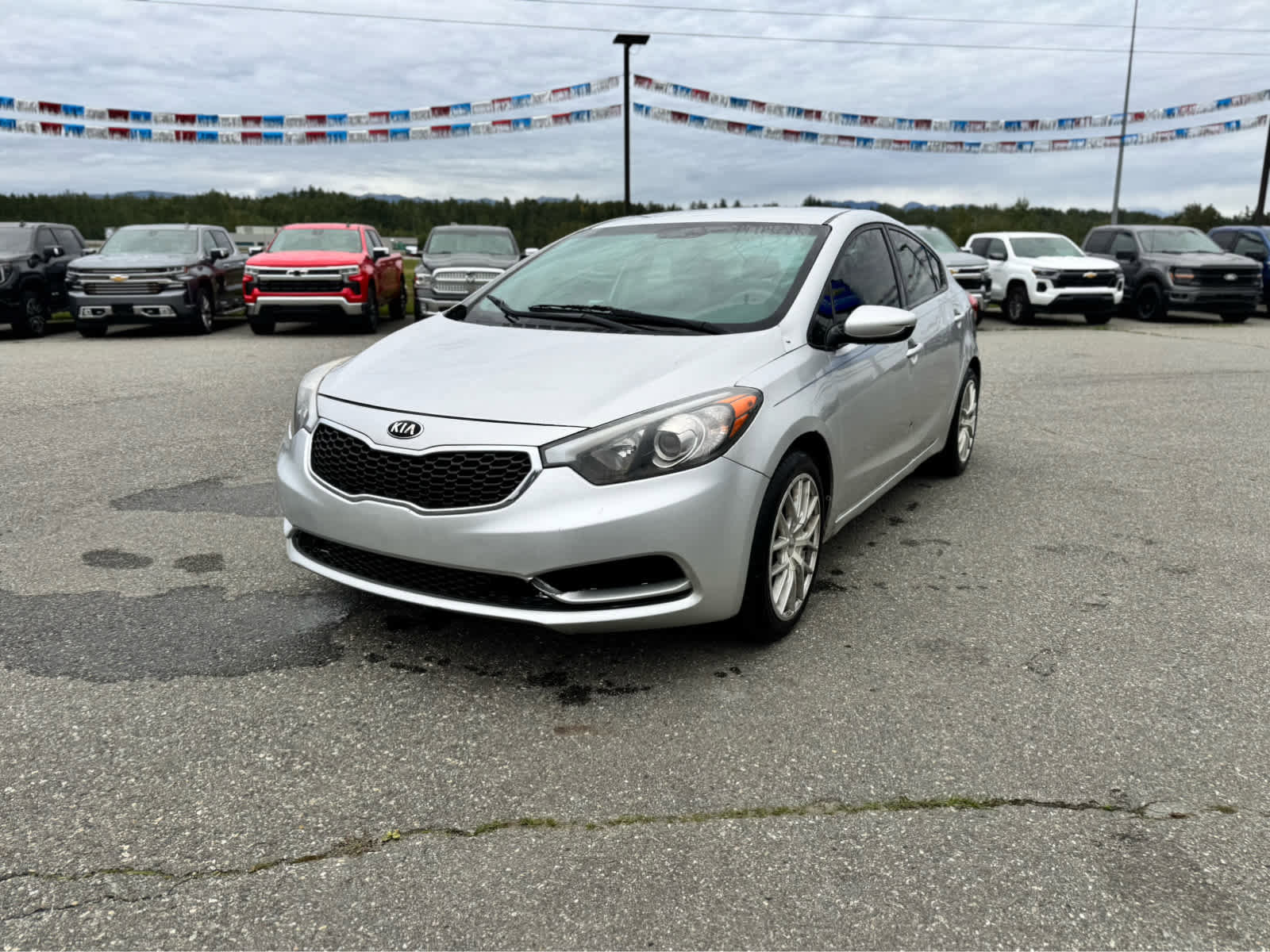 Used 2016 Kia Forte LX image 1
