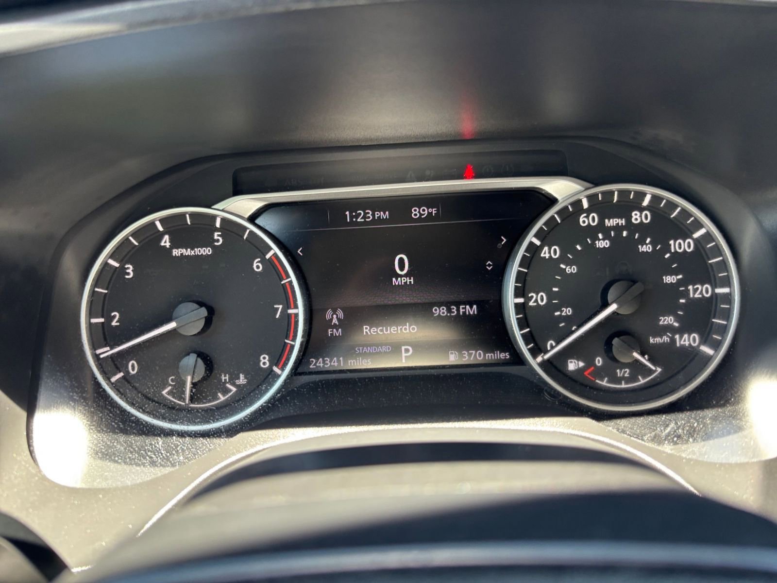 Used 2025 Nissan Rogue SV FWD image 42