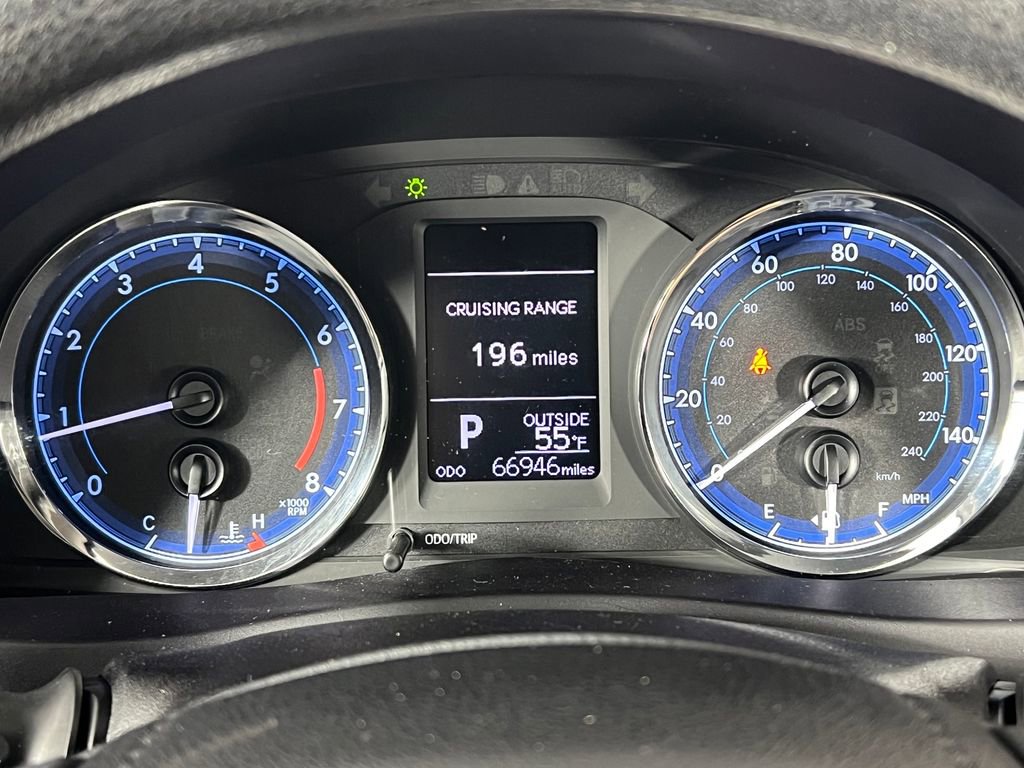 Used 2019 Toyota Corolla LE image 11